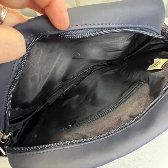 Gap Vintage Messenger and Tote Bags Navy White School Travel Work Laptop Y2K VTG - Picture 10 of 14